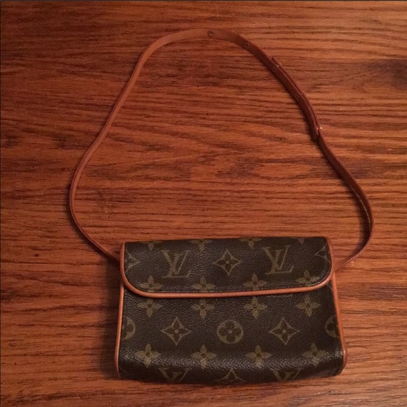 Vintage Louis Vuitton Monogram Mini Loop Shoulder Bag For Women